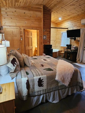 Honey Bear Haven Suite 5